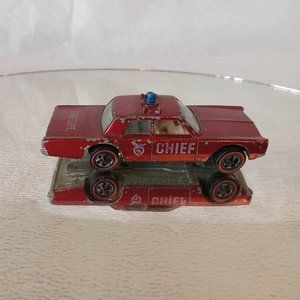 Hot Wheels Redline Fire Chief (1970) Red/ White Interior